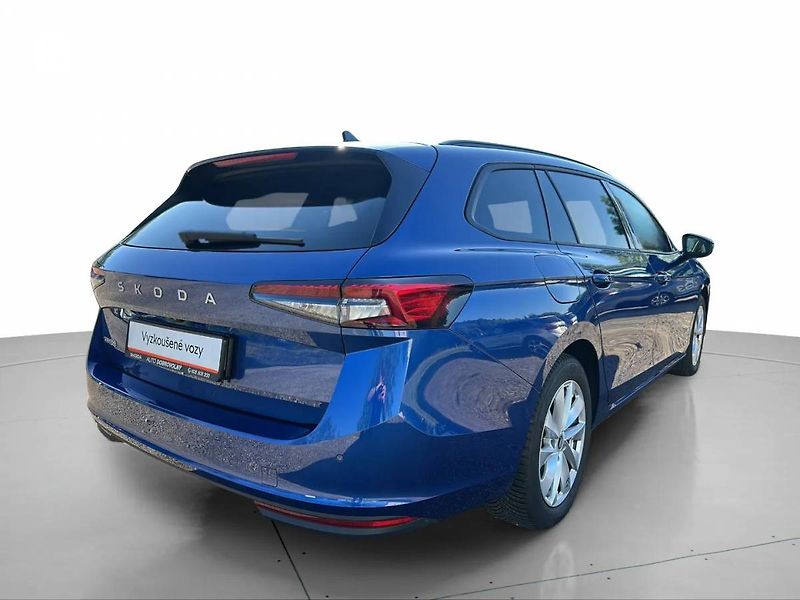Škoda Superb Combi Selection 2,0TDI 110kW D - fotka 2 z 29