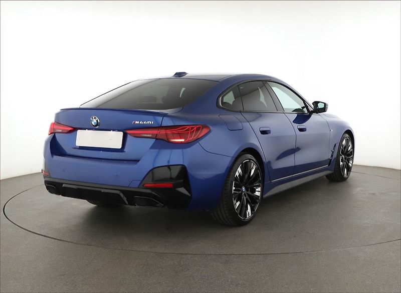 BMW Řada 4 (2025) M440i xDrive - fotka 5 z 20