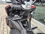 Aprilia SR GT 125 (2026) SPORT - AKČNÍ CENA - náhled 37