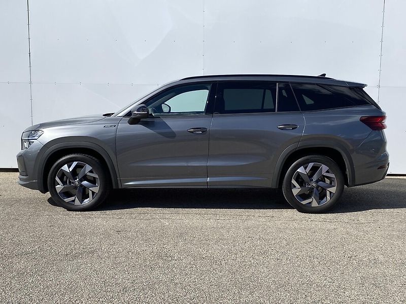 Škoda Kodiaq 2,0 TDI Sportline 4x4 DSG - fotka 4 z 30