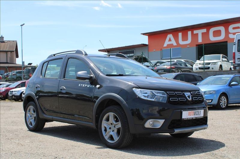 Dacia Sandero 0,9 TCe  STEPWAY, TOP, ČR - fotka 3 z 31