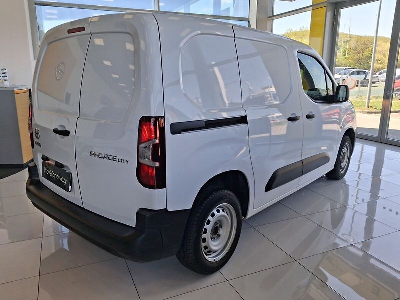 Toyota ProAce 1.5D 75kW 2024 - fotka 6 z 14