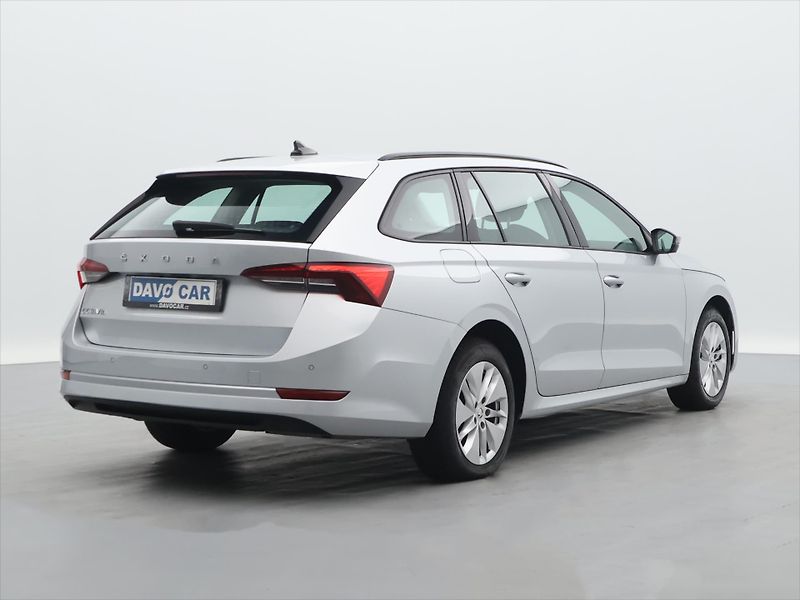 Škoda Octavia 2,0 TDI 85kW Ambition CZ DPH - fotka 7 z 27