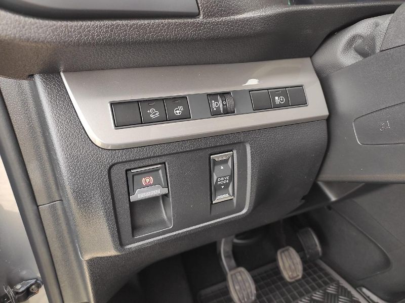 Peugeot Traveller (2026) L2 2.2 HDI 150k MAN6 WEBASTO - fotka 26 z 33