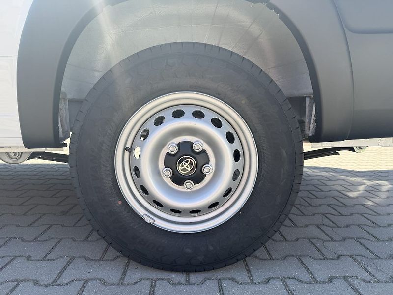 Toyota Proace Max L3H2 4D VAN 2.2 140 6MT Active - fotka 11 z 21
