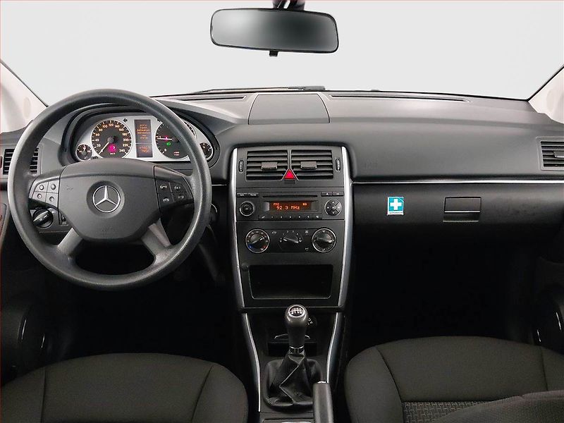 Mercedes-Benz Třídy B (2010) B 180 CDI , nová STK - fotka 8 z 18