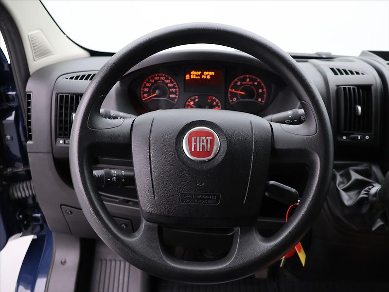 Fiat Ducato 2,3 JTD 103kW Klima 9-Míst DPH - fotka 14 z 28
