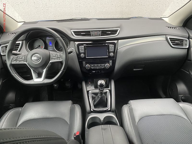 Nissan Qashqai (2017) 1.6 DiG-T, Tekna, LED, kůže - fotka 11 z 20