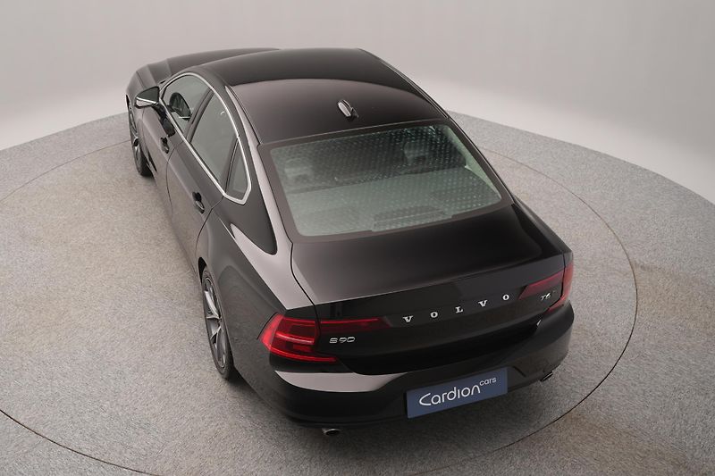 Volvo S90 T6 AWD MOMENTUM AUT 1.maj - fotka 14 z 53