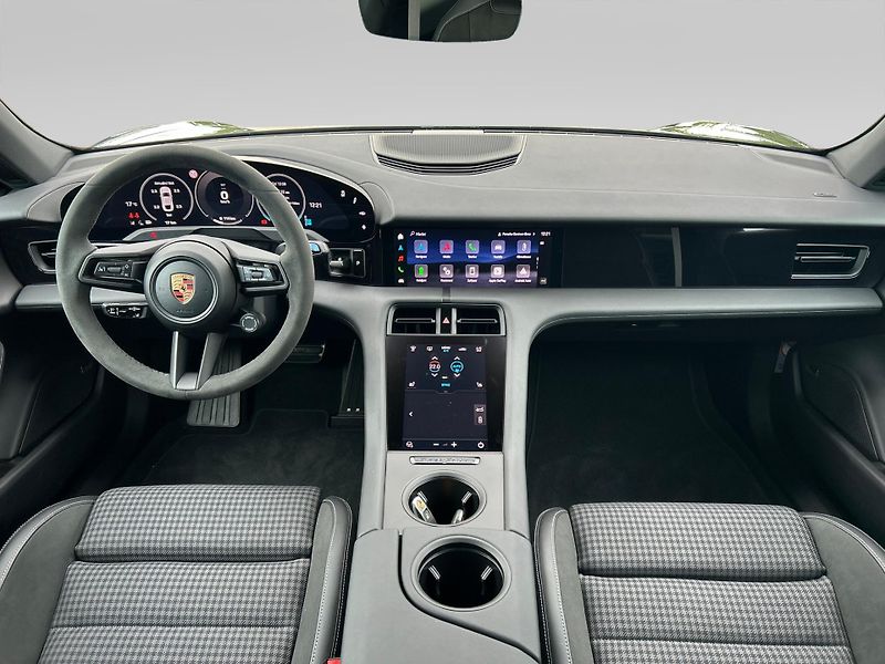 Porsche Taycan (2026) Black Edition - fotka 21 z 30