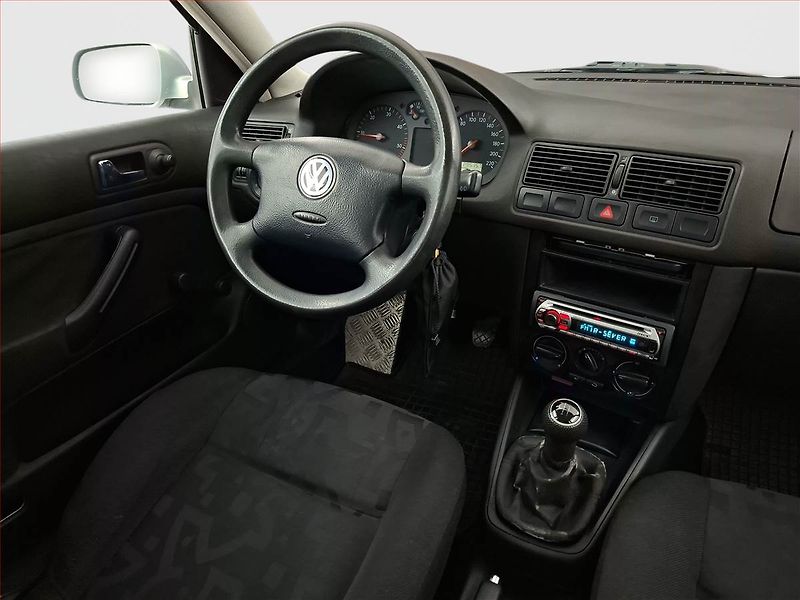Volkswagen Golf (1999) 1.9 SDI, nová STK, Klima - fotka 7 z 13