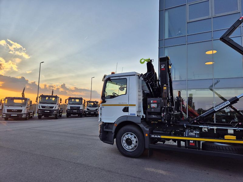 MAN TGM 18.290 HIAB 158 KONTEJNER 10T - fotka 17 z 24