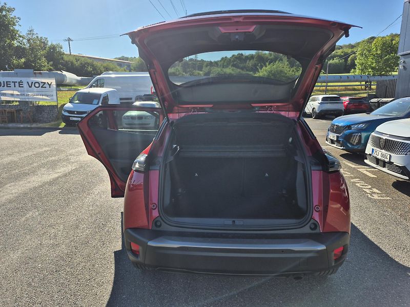 Peugeot 2008 (2026) ALLURE Turbo 100 MAN6 - fotka 13 z 24