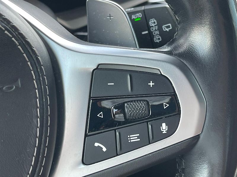 BMW X7 40i M Sport PANO DPH TZ 6 míst - fotka 17 z 26