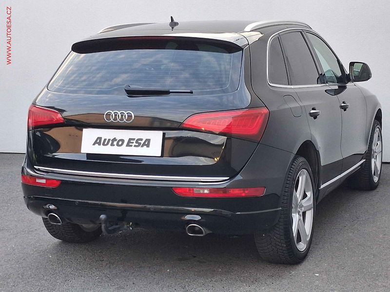 Audi Q5 (2016) 3.0 TDi quattro, AT, bixen - fotka 4 z 17