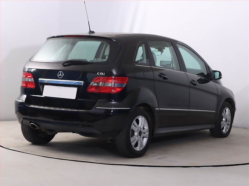 Mercedes-Benz Třídy B (2011) B 180 CDI - fotka 5 z 15