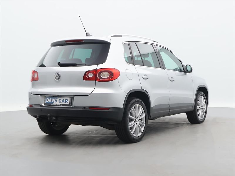 Volkswagen Tiguan 2,0 103KW KŮŽE DSG 4MOTION ALU - fotka 6 z 28