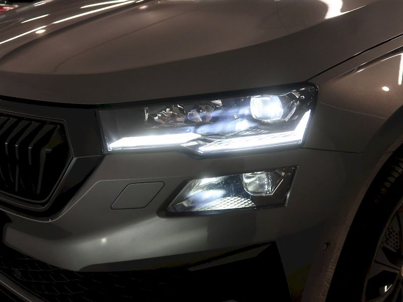 Škoda Karoq (2024) SPORTLINE 2.0TDI 110KW 4X4 DSG - fotka 11 z 35