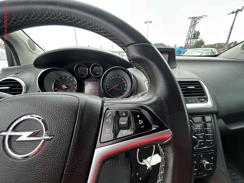 Opel Meriva (2015) 1.4T, AC, TZ - fotka 16 z 16