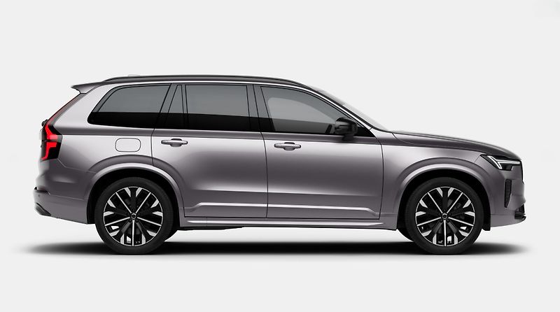 Volvo XC90 (2026) B5 AWD PLUS DARK - fotka 6 z 12