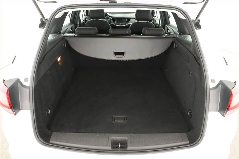 Opel Astra (2022) Edition 1.5 CDTI, ČR,1.maj - fotka 11 z 15