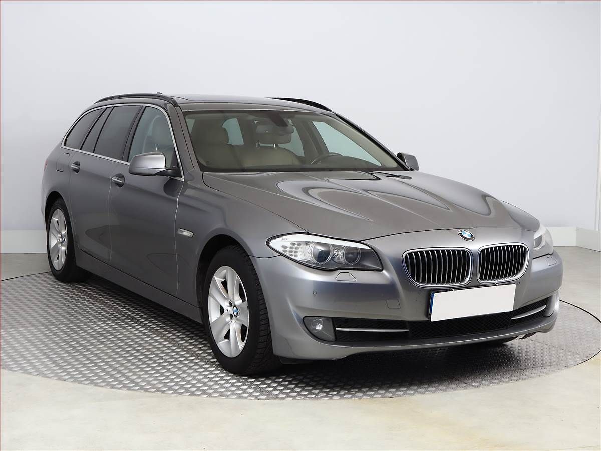 BMW Řada 5 530d xDrive, 4X4, Automat