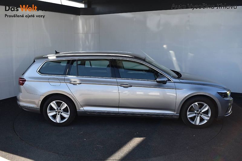 Volkswagen Passat Variant (2023) 2.0TDI 110kW DSG , Tažné - fotka 13 z 27