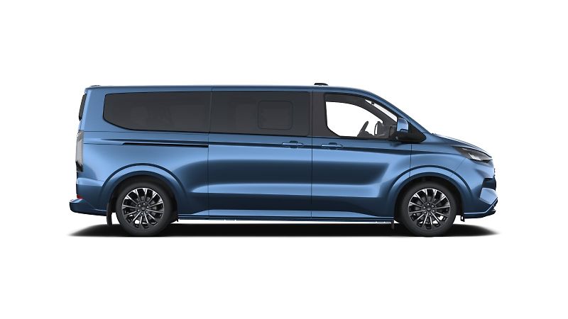 Ford Tourneo Custom (2026) Titanium X L2, Tourneo, 2.0 Ec - fotka 2 z 9