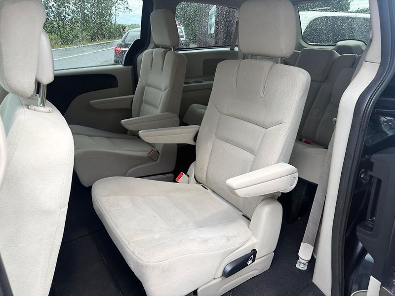 Dodge Grand Caravan (2014) 3,6 SXT Crew RT 2014 - fotka 12 z 19