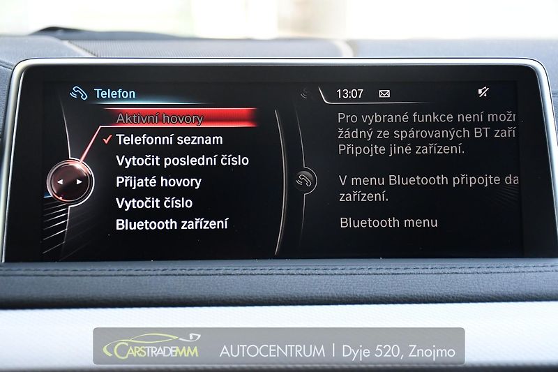 BMW X6 M50d HUD 360KAM ACC - fotka 40 z 57