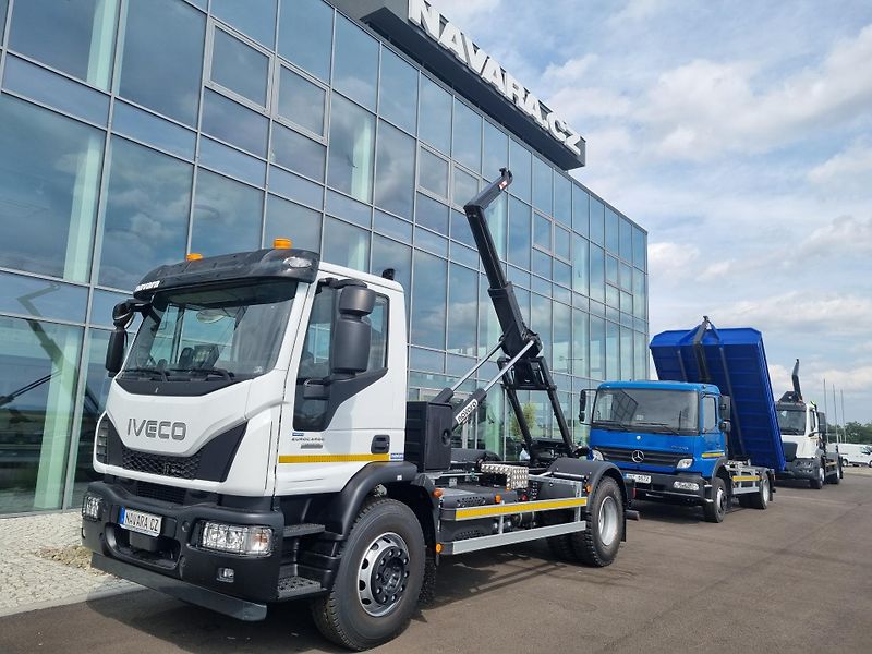 Iveco Eurocargo 180E28 KONTEJNER 10T BÍLÁ - fotografie inzerátu