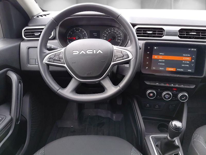 Dacia Duster (2023) 1,3 TCe 96 kW Journey - fotka 16 z 25