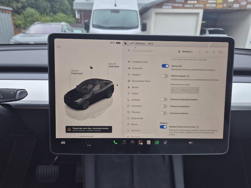 Tesla Model Y RWD 220kw TZ 92,5 % - fotka 29 z 48