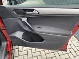 Volkswagen Tiguan 1.4 TSI 110kW - 1xMAJ. - LED - náhled 38
