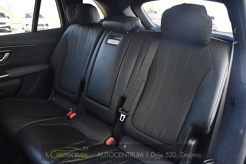 Mercedes-Benz EQS 450 AMG 4MATIC - fotka 20 z 64