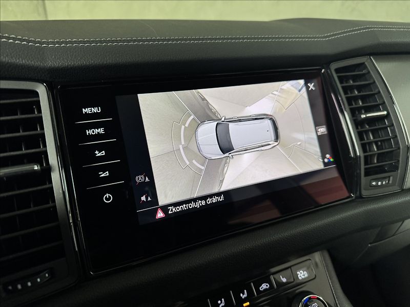 Škoda Kodiaq 2,0 TDi  DSG 4x4 Clever Assist - fotka 32 z 48