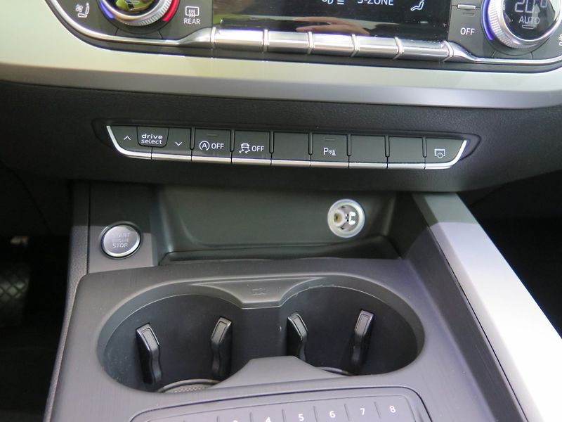 Audi A5 (2017) 3.0TDI,200kW,S-LINE,4x4,DSG - fotka 10 z 40