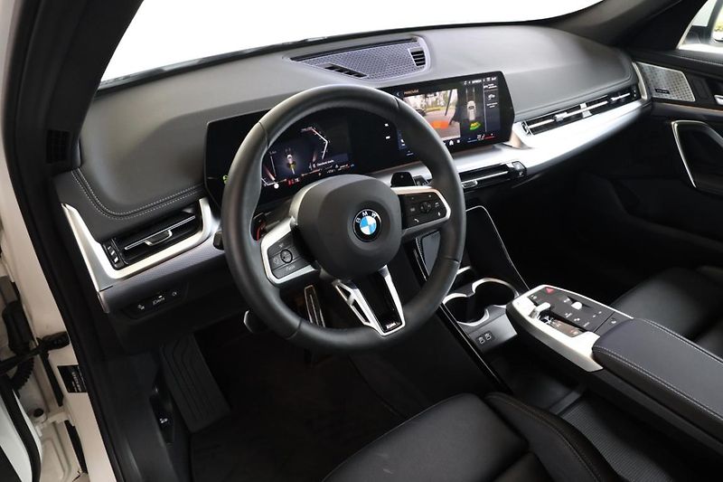 BMW X1 xDrive20d - fotka 2 z 26