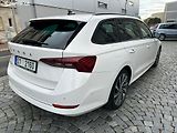 Škoda Octavia 2,0 TDI Sportline paket - náhled 8