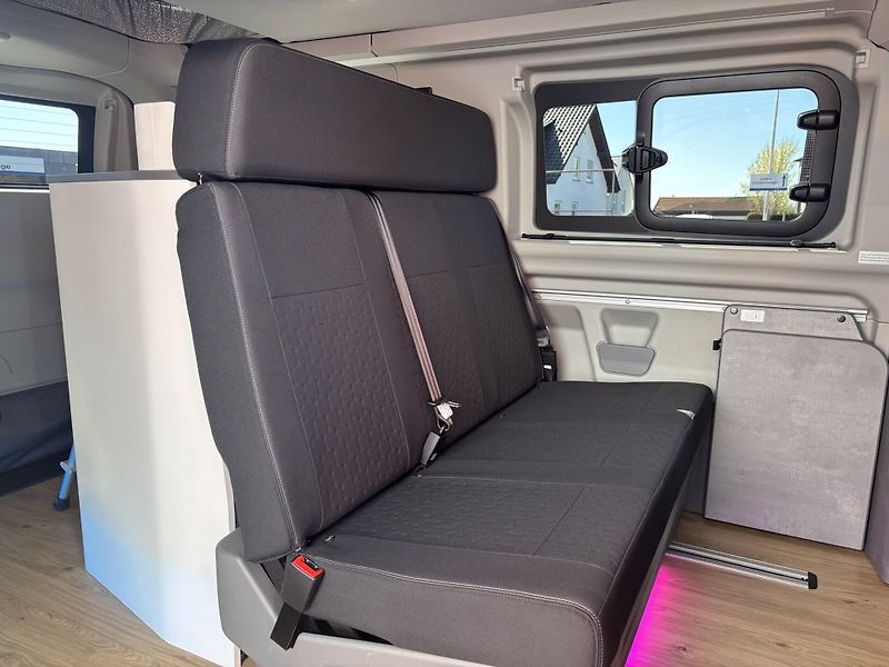 Ford Transit Custom Nugget 320 L1 Titanium Automat - fotka 10 z 15