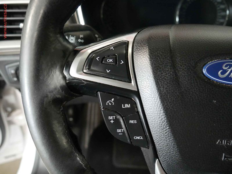 Ford Mondeo (2016) 2.0 TDCi, LED, navi, kůže - fotka 12 z 22