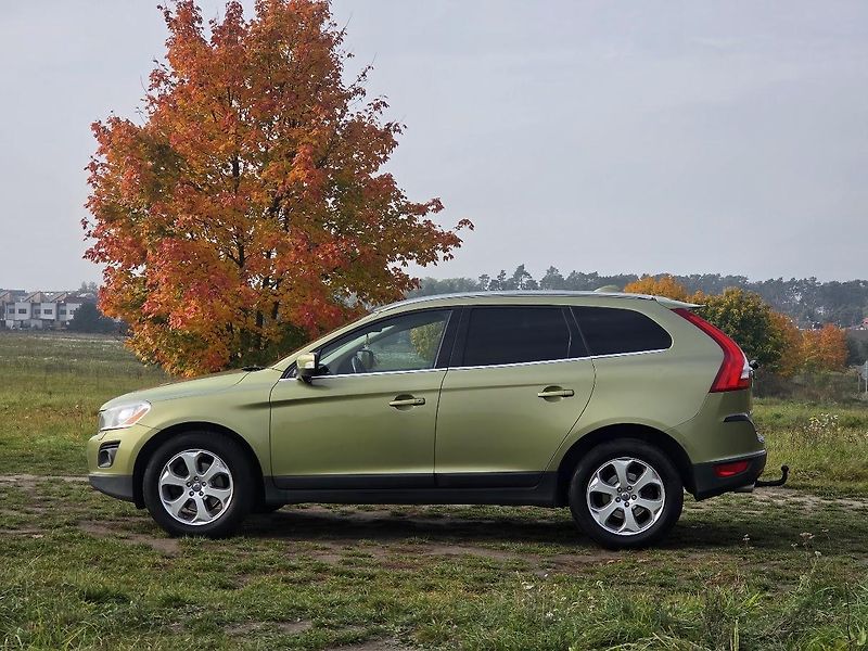 Volvo XC60 (2010) 2,4 D5-151KW-AWD- AUTOMAT - fotka 6 z 20