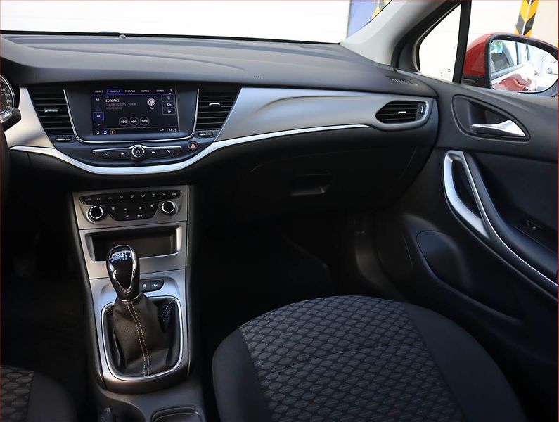 Opel Astra (2020) 1.2 Turbo, Serv.kniha - fotka 8 z 16