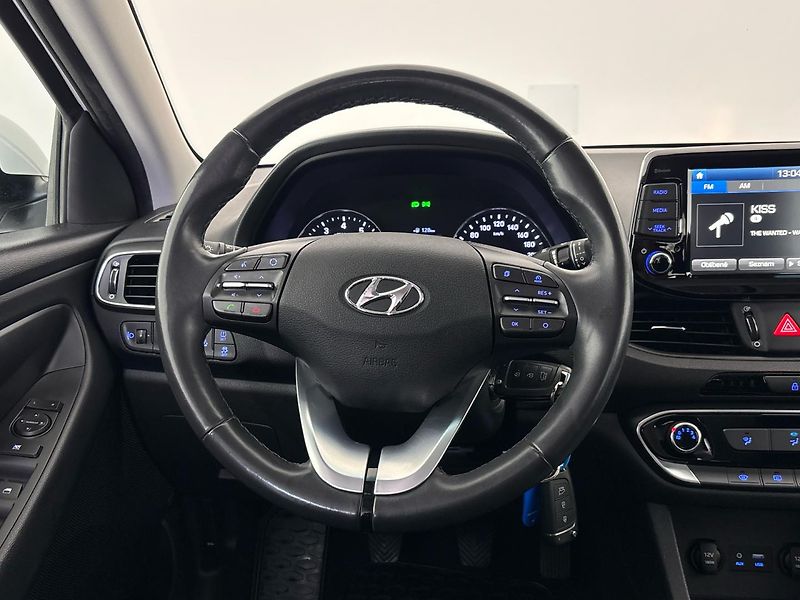 Hyundai i30 Comfort - fotka 18 z 27