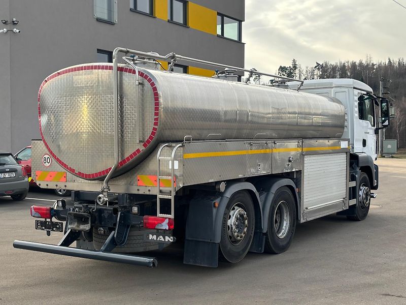 MAN TGS 26.400 6X2-4 ll EURO 6 - fotka 6 z 30