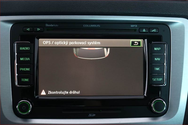 Škoda Octavia (2010) RS 2.0 TDI, Automat, Xenony - fotka 18 z 18