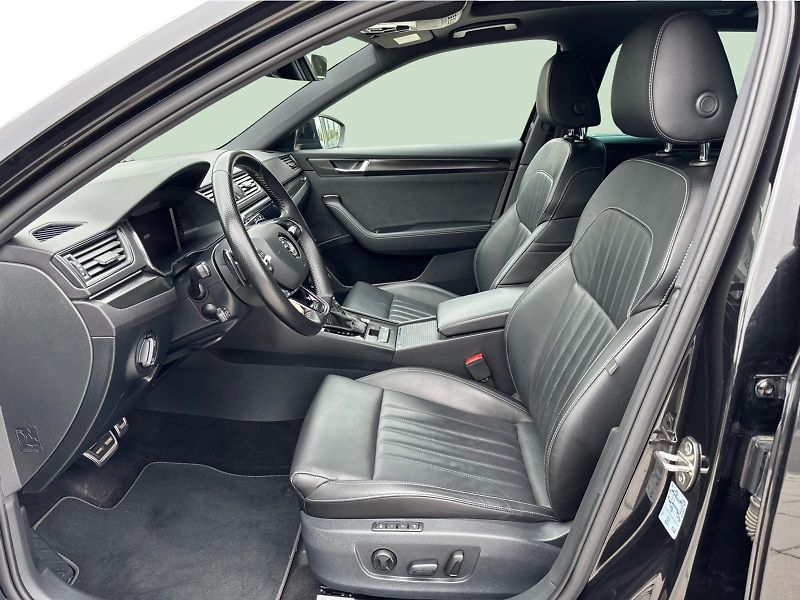 Škoda Superb 2.0TSi 206 kW SPORTLINE 4X4 DS - fotka 10 z 30