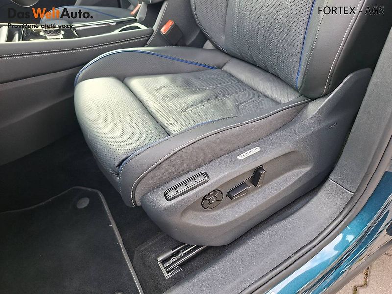 Volkswagen Tayron (2025) R-LINE,2.0 TSI,195kW,4x4,Záruk - fotka 11 z 35