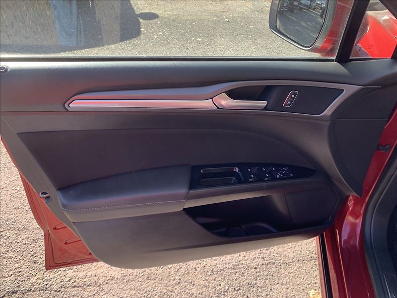 Ford Mondeo 2,0 TDCI 4x4 ČR - fotka 10 z 23