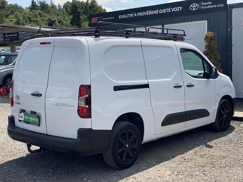 Toyota ProAce 1.5D, ČR-1.m, Active, tažné - fotka 6 z 26